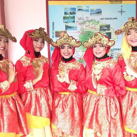 Belitung Backpacker Apartment Tanjung Pandan Ngoại thất bức ảnh