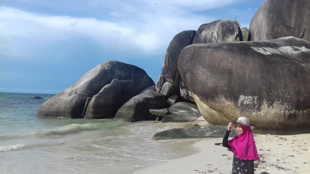 Belitung Backpacker Apartment Tanjung Pandan Ngoại thất bức ảnh