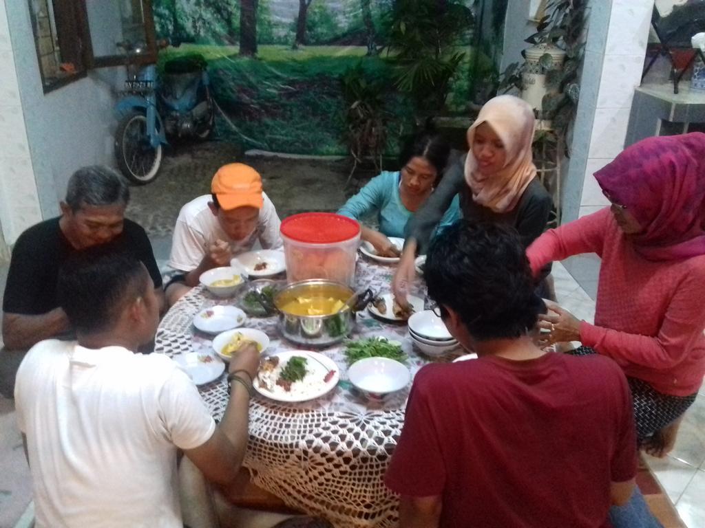 Belitung Backpacker Apartment Tanjung Pandan Ngoại thất bức ảnh