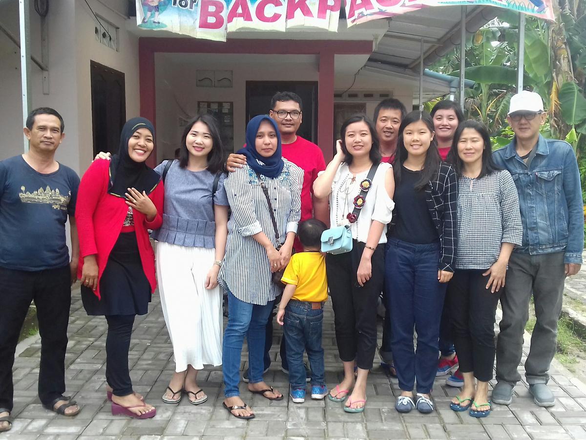 Belitung Backpacker Apartment Tanjung Pandan Ngoại thất bức ảnh