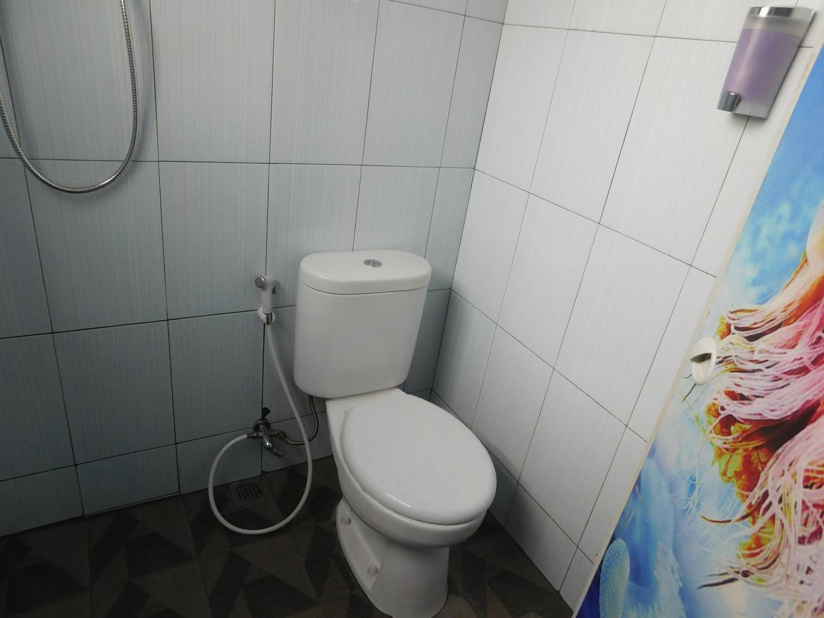 Belitung Backpacker Apartment Tanjung Pandan Ngoại thất bức ảnh