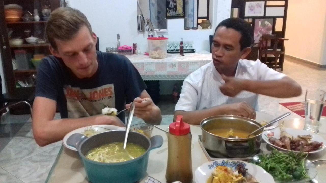 Belitung Backpacker Apartment Tanjung Pandan Ngoại thất bức ảnh
